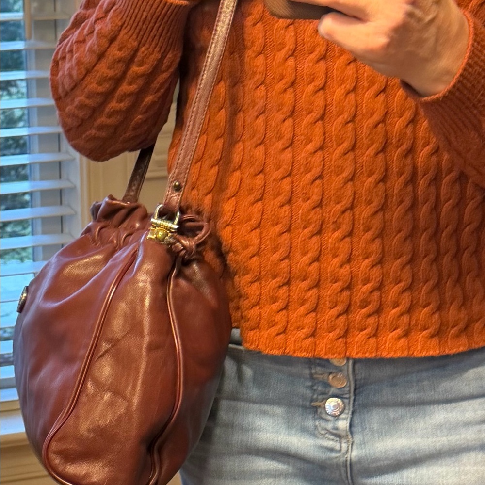 Etienne Aigner Minimalist 1970’s/80’s Burgundy Leather Bucket Shoulder Bag - Picture 11 of 16